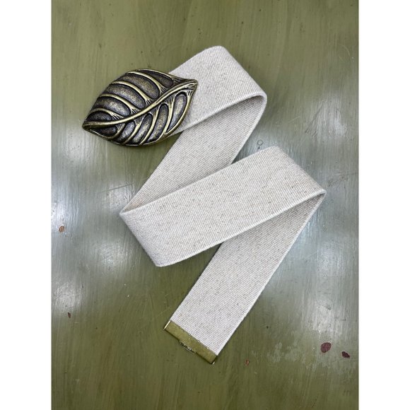 Versatile White Stretch Belt with Metallic Brass Tone Leaf Clasp Fits up to 2X - Picture 2 of 5